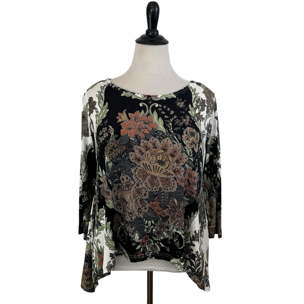 CHARLIE B Asymmetrical Floral Boho Knit TOP Medium New Sharkbite Artsy Hippie